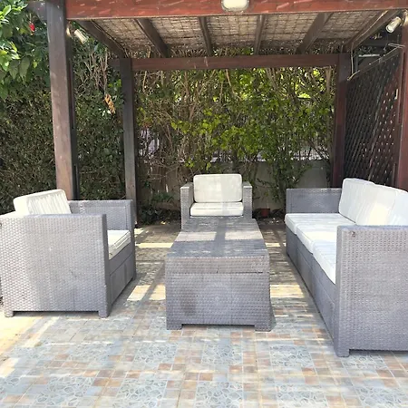 Leo's Paradise Family Away From With Large Pool 佩亚